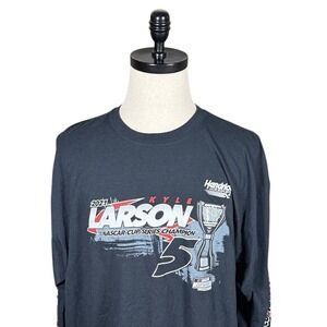 Hendrick Motorsports Kyle Larson 2021 NASCAR Champion Long Sleeve Shirt Mens XXL